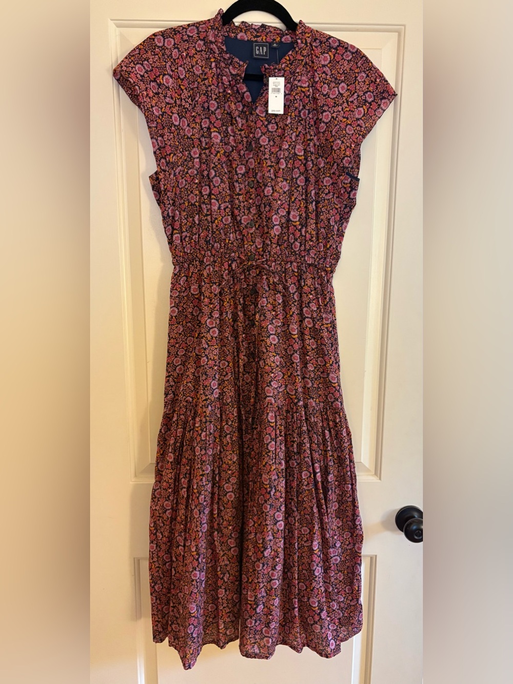 GAP Pink Floral Flutter Sleeve Tiered Maxi Dress, size M, NWT